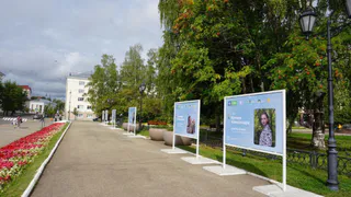 В Коми открыли Аллею «Маленький герой» с портретами юных жителей