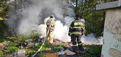 Стихийную свалку в Чаадеевке ликвидировали огнеборцы