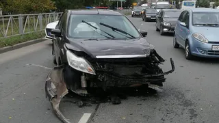 На улице Черновицкой в Рязани в массовом ДТП пострадали два человека