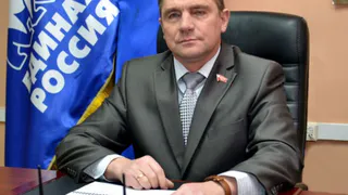 По подозрению в получении взятки задержан заместитель Председателя Брянской Облдумы Юрий Гапеенко