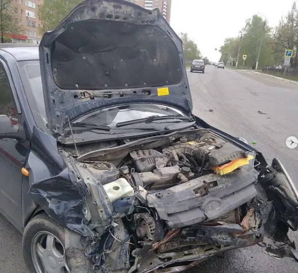 Не уступил дорогу: в Нижнекамске в аварии пострадали три человека