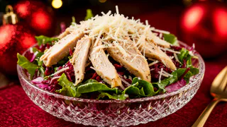 Салат «Кучеряшка» - новый хит стола 2026: Огненная Лошадь принесет удачу и богатство в дом
