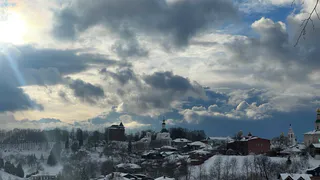 Синоптики предупреждают: российская зима ожидается тёплой, но при этом опасной — прогноз на 2025-2026 год