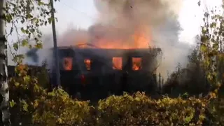 Обошлось без пострадавших: в Сасове загорелся частный дом