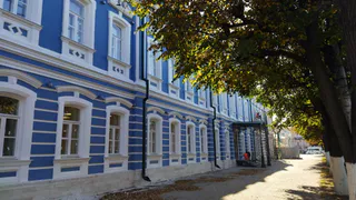 В Рязани у гимназии №2 убрали строительные леса