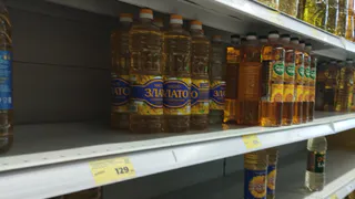 Янтарная жижа, масла нет вообще - Роскачество проверило марки растительного масла, популярное среди россиян: такое не стоит брать даже по акции