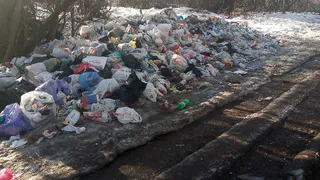 Дорога до работы опасна и трудна: как выглядит улица 2-я Механизаторов