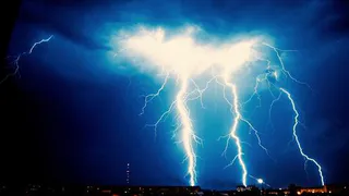 В Нижнекамске ночью и днем ожидаются дожди с грозами