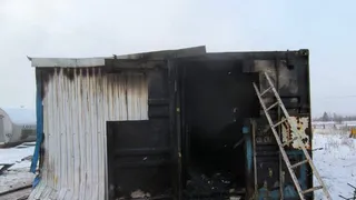 В Усинске потушили пожар в жилом балке площадью 48 квадратных метров