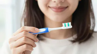 Сделала японский маникюр зубной пастой: ногти прочные, крепкие и гладкие - теперь все салоны в прошлом