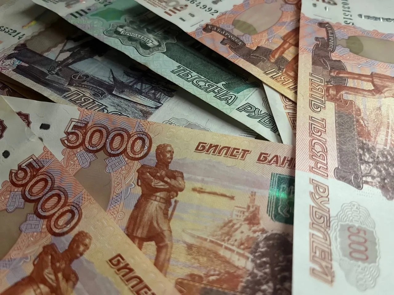 Удмуртия выплатила инвесторам часть средств по пятилетним ценным бумагам
