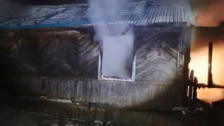 Министр безопасности Челябинской области посетил место трагедии, где погибли трое детей