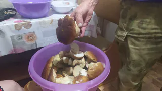 "Вкусный, но смертельный!": Почему этот гриб запрещали в СССР — разрушает органы и убивает