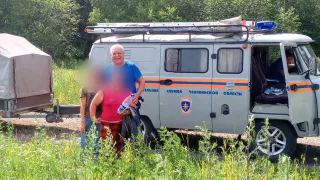 В Челябинской области две женщины ушли за ягодами в лес и заблудились