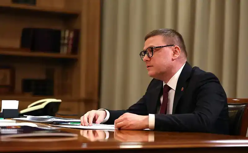 Губернатор Алексей Текслер отметил успехи выпускника из Магнитогорска