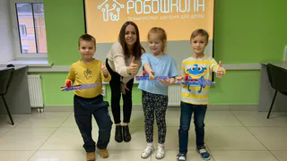 "Помогаем ребенку найти свой путь" - администратор "Робошколы" о работе с детьми