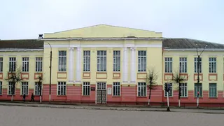 Из-за кризиса экономики региона родителям предлагают  сдавать продукты в школы