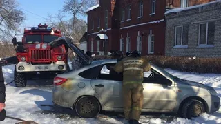 Инцидент в Скопине: у здания следкома взорвалась машина