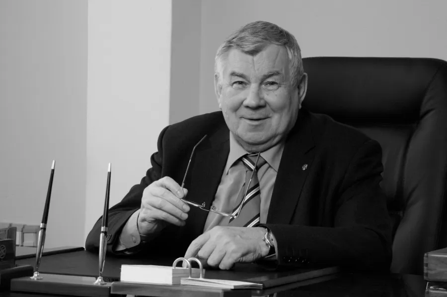 Вчера на 87-м году жизни ушел из жизни Николай Зеленов
