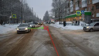 В Ухте водитель Opel сбил девушку на пешеходном переходе