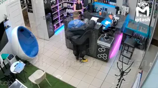 Бывший сотрудник ограбил магазин в в Казани: похитил грибы на 5 тысяч рублей