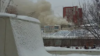 В Рязани горит центральный рынок: видео