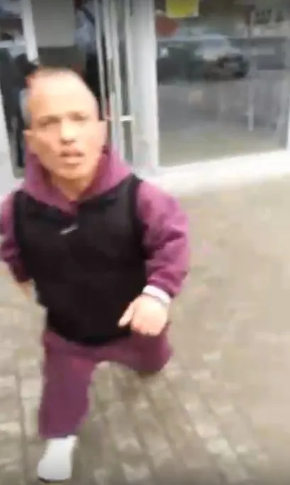 Злобные карлики