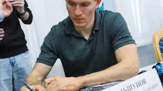 В Пензе олимпийский чемпион Александр Большунов встретился со студентами ПГУ