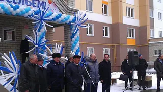 Рустам Минниханов вручал ключи от квартир