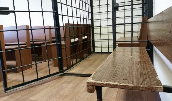 В Пензе 18-летний парень оказался на скамье подсудимых за жестокое избиение мужчины