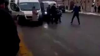 В Рязани произошла драка между водителями маршрутки и Газели