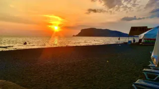 "Дешевле Сочи в два раза": лучший курорт на Черном море для отдыха в бархатный сезон