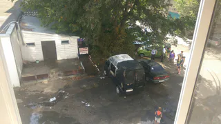 На улице Новаторов взорвался микроавтобус