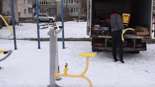 Глава Пензы контролирует ремонт детских и спортивных площадок в городе