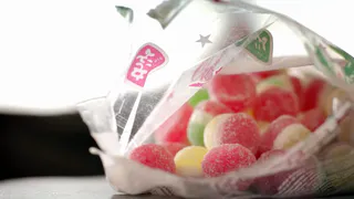 Жевательный мармелад. После просмотра этого видео есть его будет сложно