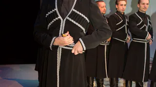 Выпал из окна: погиб артист Рязанского музтеатра