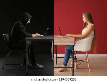 Мошенники начали похищать с карт россиян не только деньги