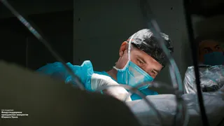 В Челябинской области сняли документальный фильм про династию врачей Manu Armata