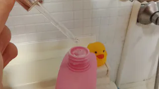 Копеечный порошок стирает лучше дорогих: применила хитрость знакомой горничной - качественно и экономно