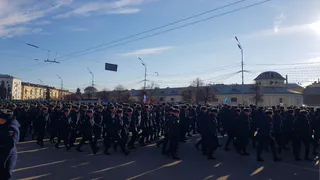 "Служу России!" В Рязани празднуют 100-летие училища ВДВ: видео