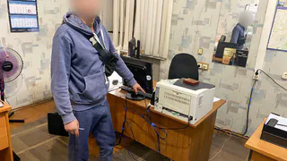 Суд Владимира рассмотрит дело о даче взятки полицейскому и хранении "запрещенки"