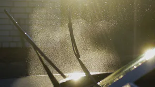 Штрафы за «дворники»: теперь придется платить не только за их отсутствие 