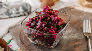 Тушу свеклу - вкуснее не ела, проще не видела: метод 3-х “Не”. Всю зиму выручает, и винегрета не хочется