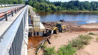 В Коми завершили расчистку русла реки Сысола от скопившейся древесины