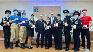 В Усинске три учебных заведения получили знак «Юнармейская доблесть»