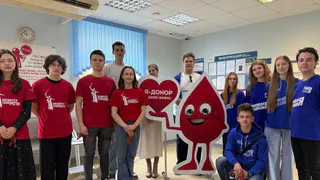 Студенты Владимирской области посетили станцию переливания крови в преддверии Дня донора