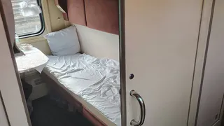 Нарушаем и не знаем: 10 запретов в поездах, о которых пассажиры даже не догадываются