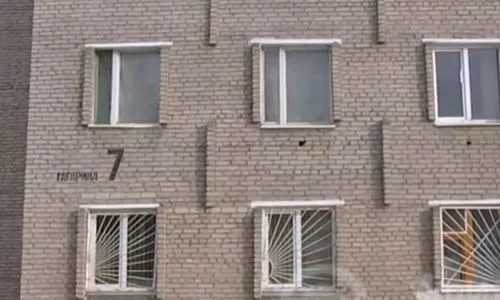 В Нижнекамске опять из окна выбросилась пенсионерка