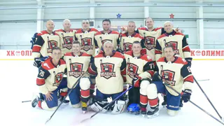 Хоккейная команда  из Брянской области стала чемпионом любительской лиги