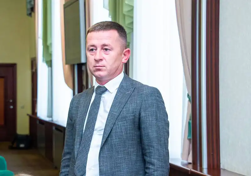 В Нижнекамске официально представили нового начальника местного отдела Росприроднадзора